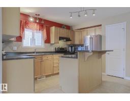 452 Gibb Wd Nw, Edmonton, AB T5T6W7 Photo 12