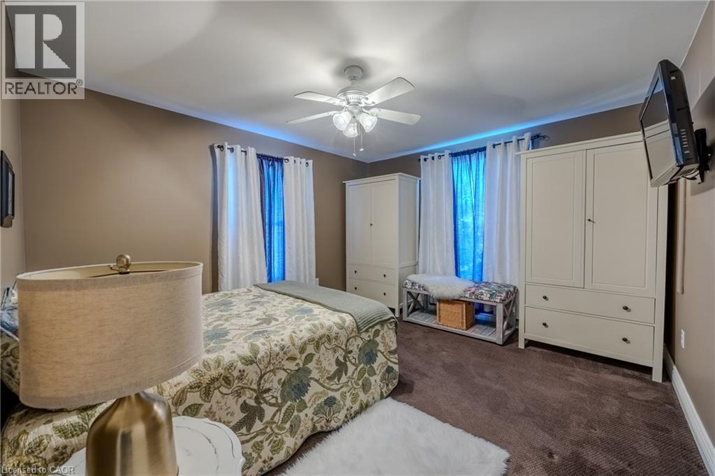 9 COLLEGE Avenue - 15