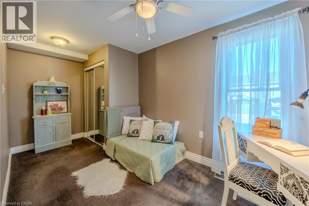9 COLLEGE Avenue - 14