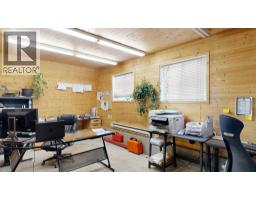 3804 47 Avenue, Stettler, AB T4K1J5 Photo 19