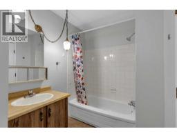 16, 643 4 Avenue NE - photo 20