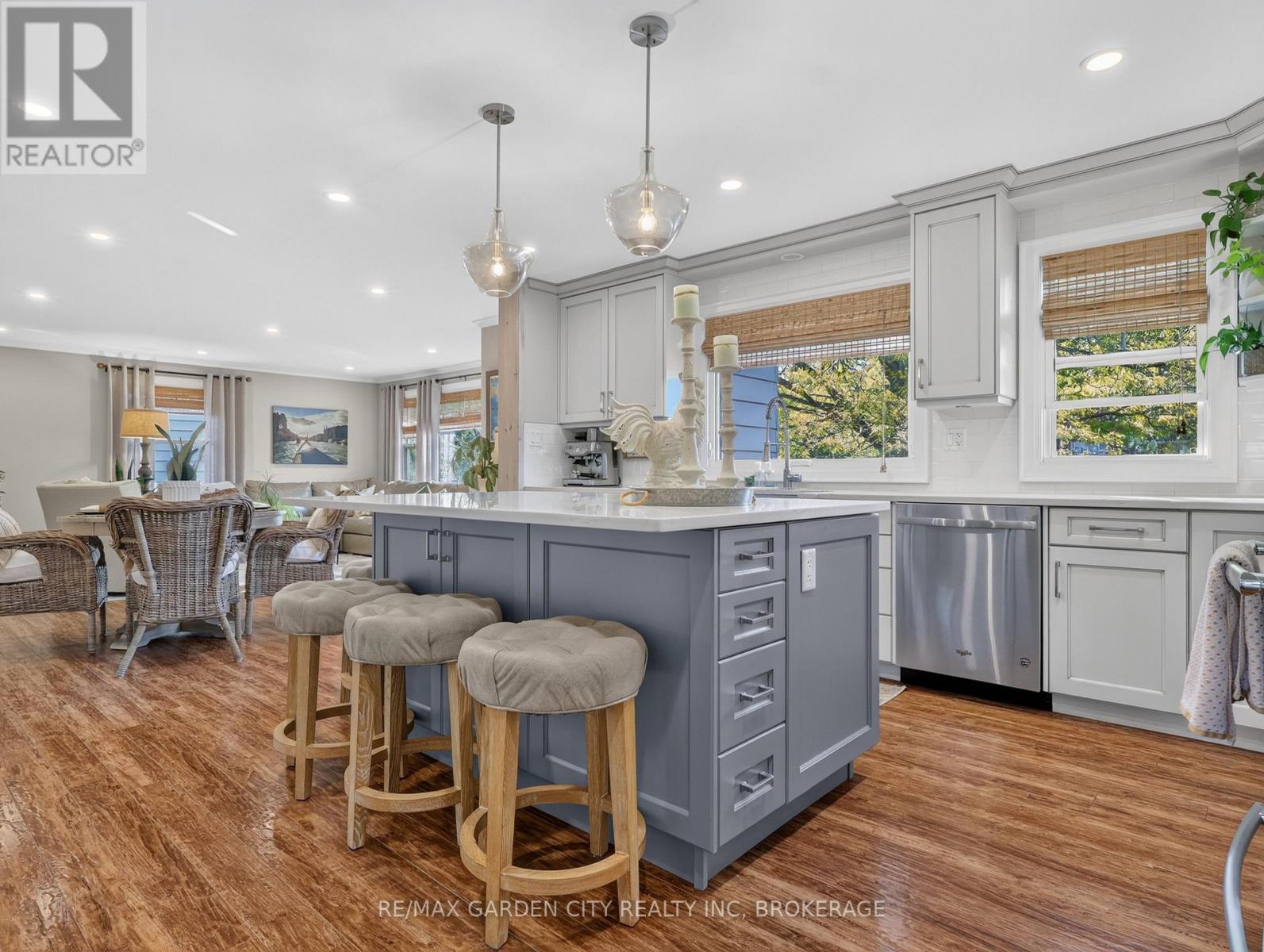 2506 CORAL AVENUE - 10