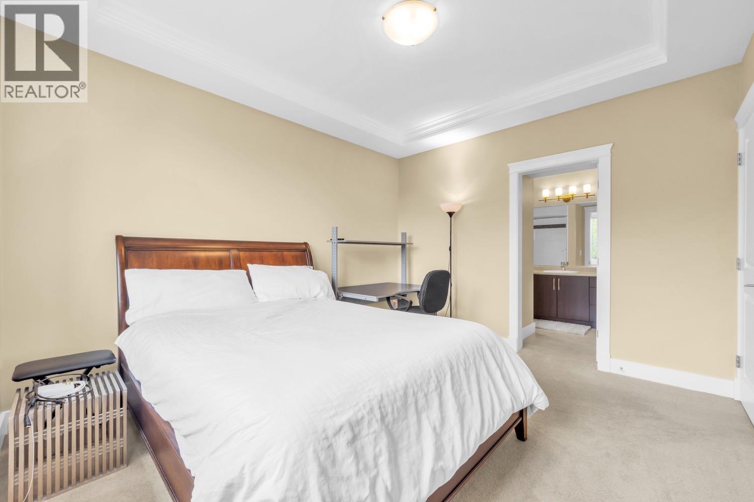 4294 PRICE CRESCENT, Burnaby - Image 1