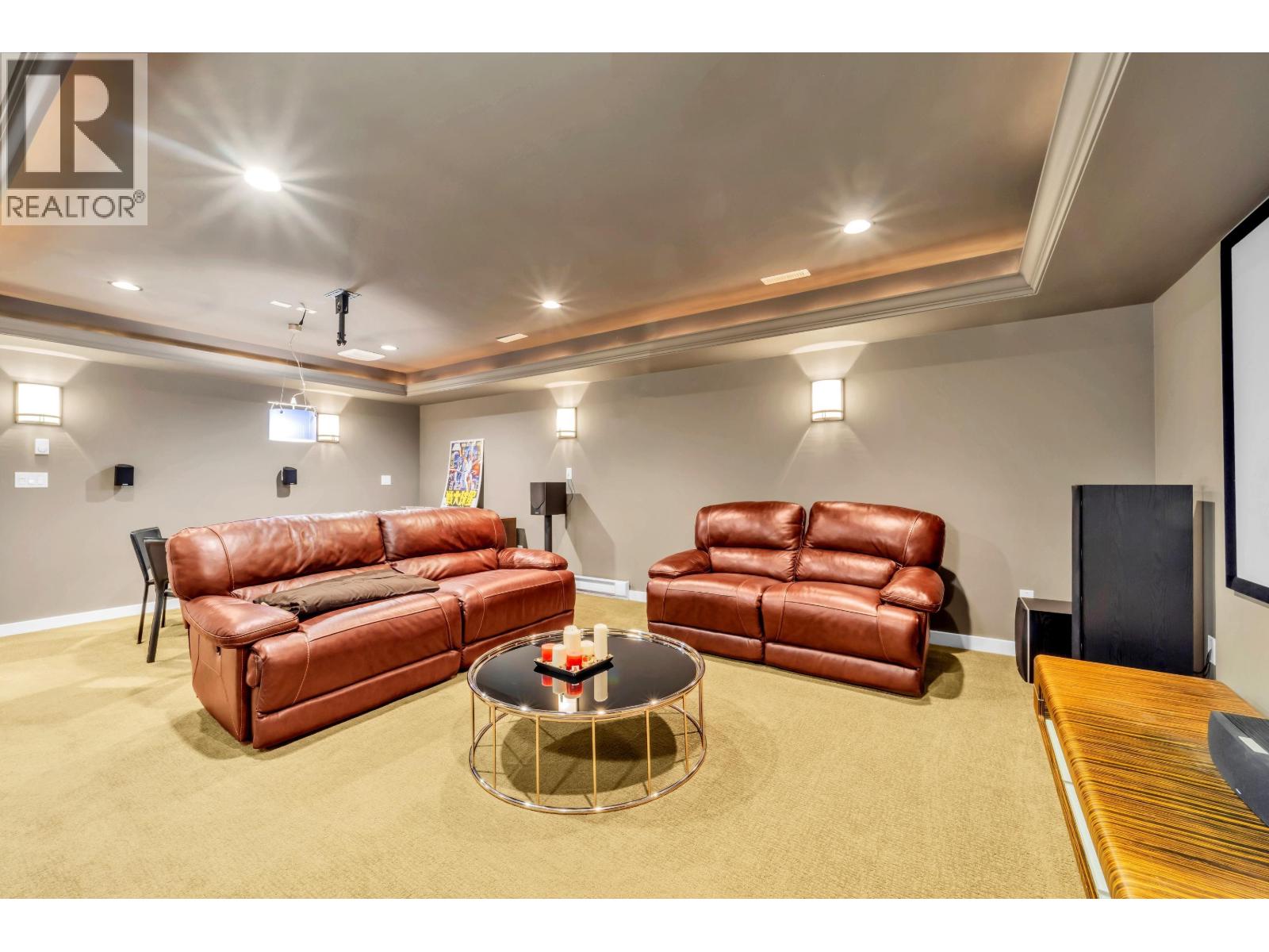 4294 PRICE CRESCENT, Burnaby - Image 1