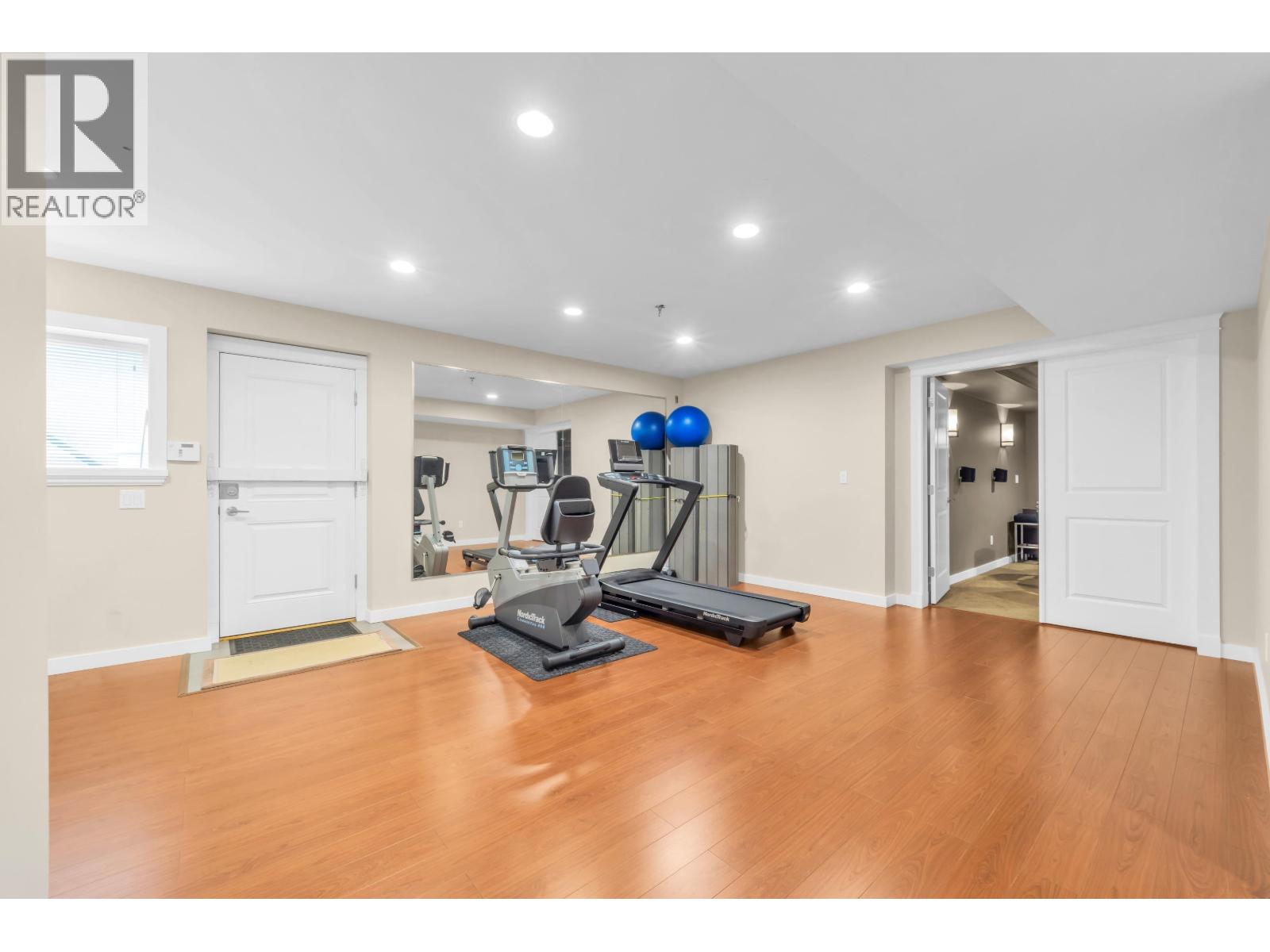 4294 PRICE CRESCENT, Burnaby - Image 1