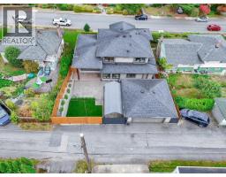 4294 Price Crescent, Burnaby, BC V5G2N2 Photo 6
