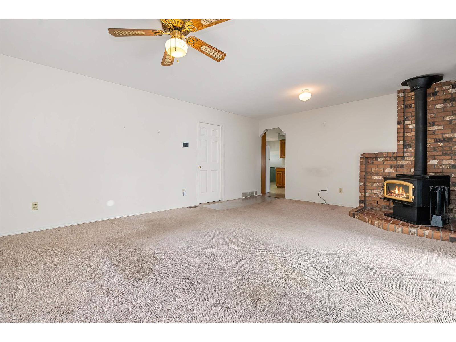 Photo of 46634 ELLIOTT AVENUE, Fairfield Island 19