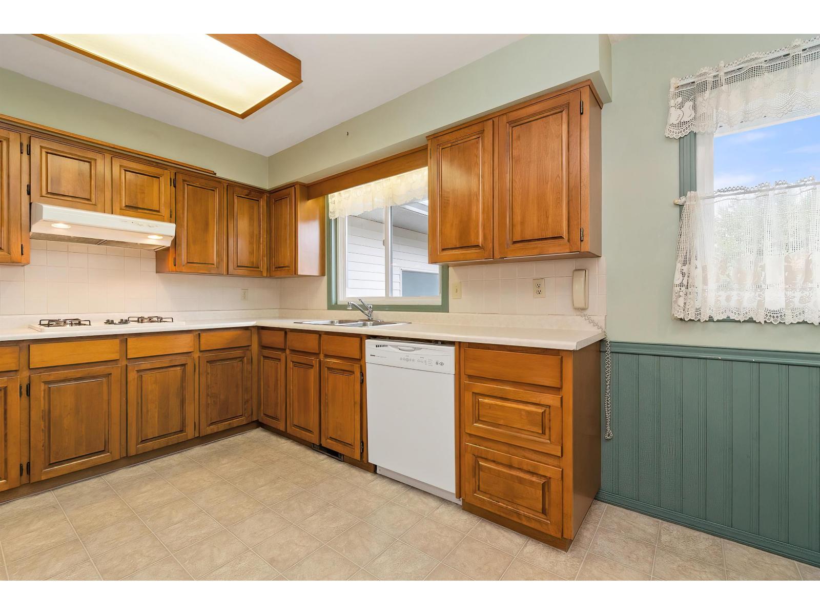 Photo of 46634 ELLIOTT AVENUE, Fairfield Island 14