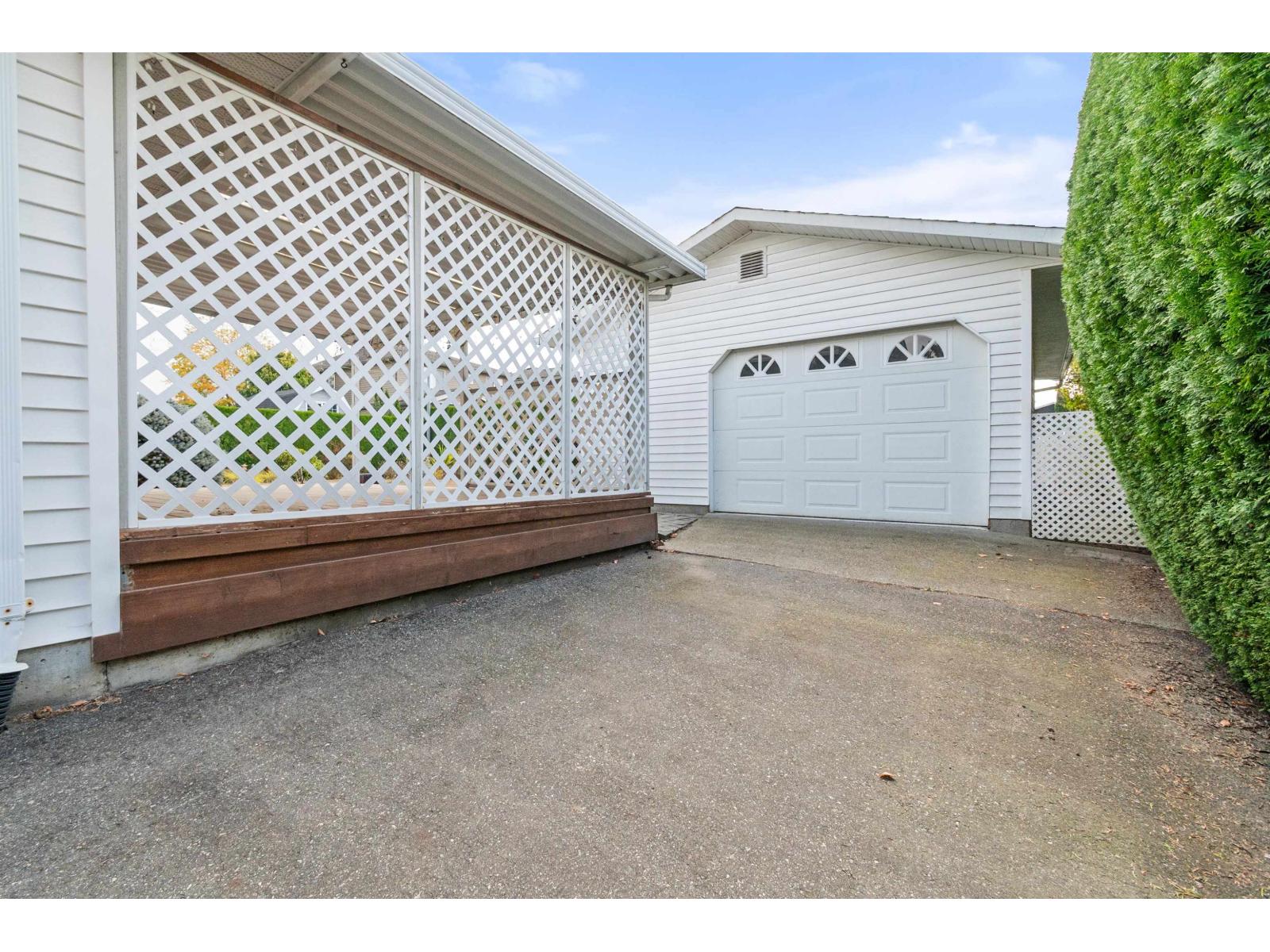 Photo of 46634 ELLIOTT AVENUE, Fairfield Island 38