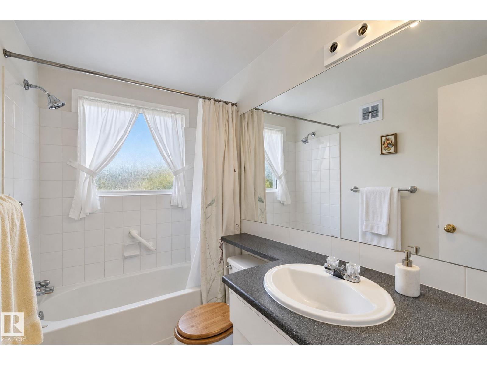 #306 Condo 11460 40 AV NW - 8