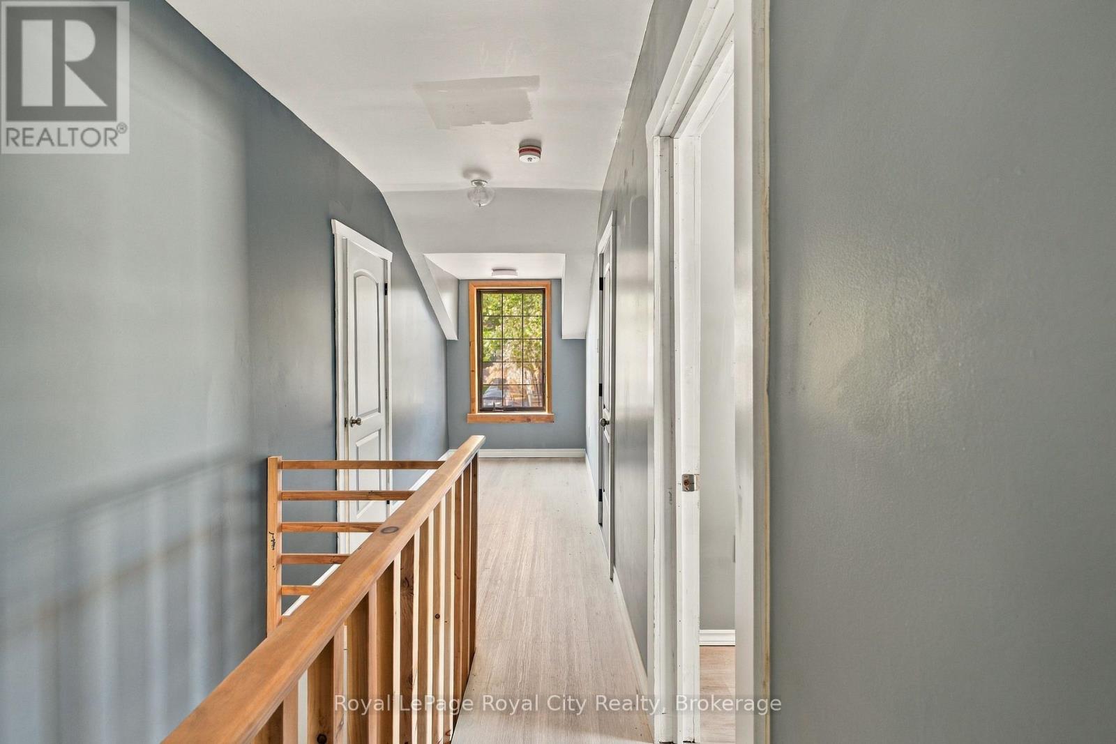 380 LIVINGSTONE AVENUE N - Image 18