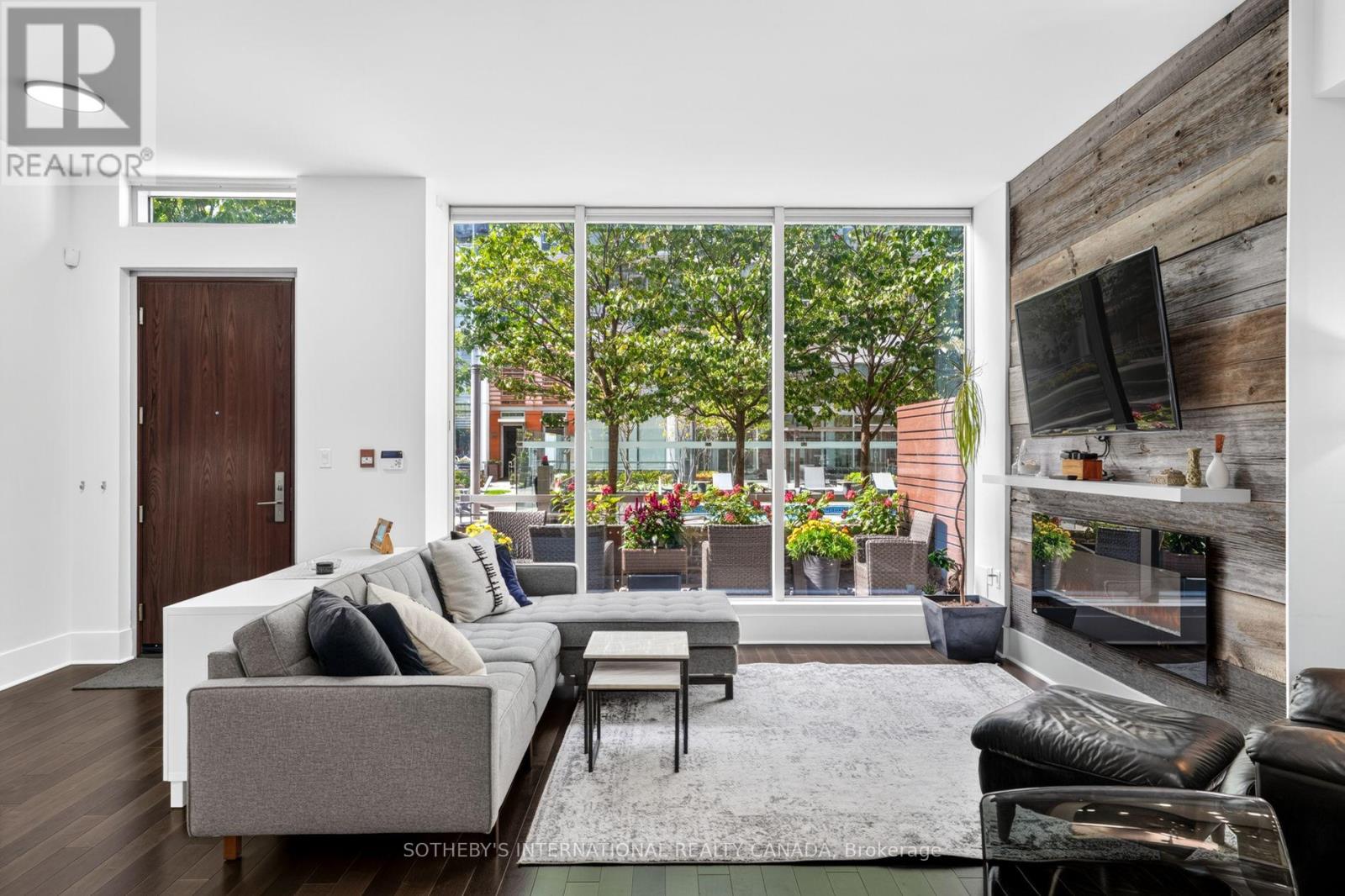 TH 114- 29 Queens Quay East, Toronto, ON photo 10
