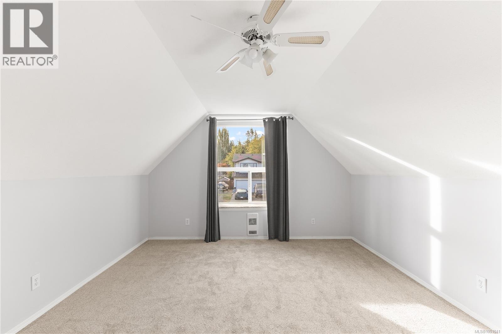 2752 Bradford Dr - 31
