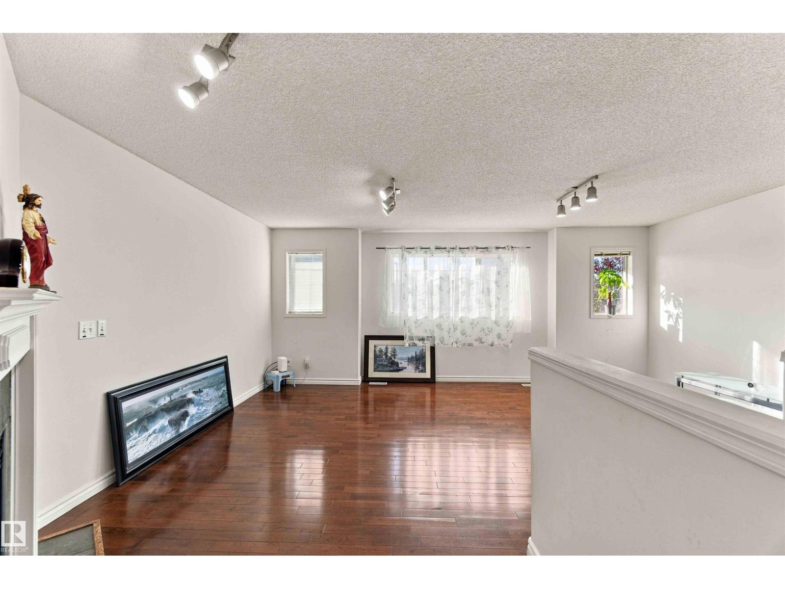 3524 MCLEAN CR SW - Image 34