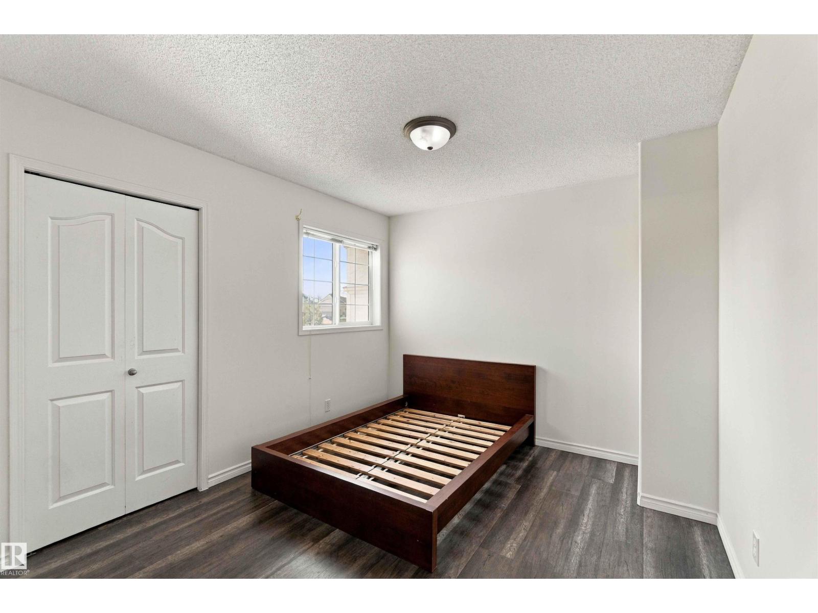 3524 MCLEAN CR SW - 36