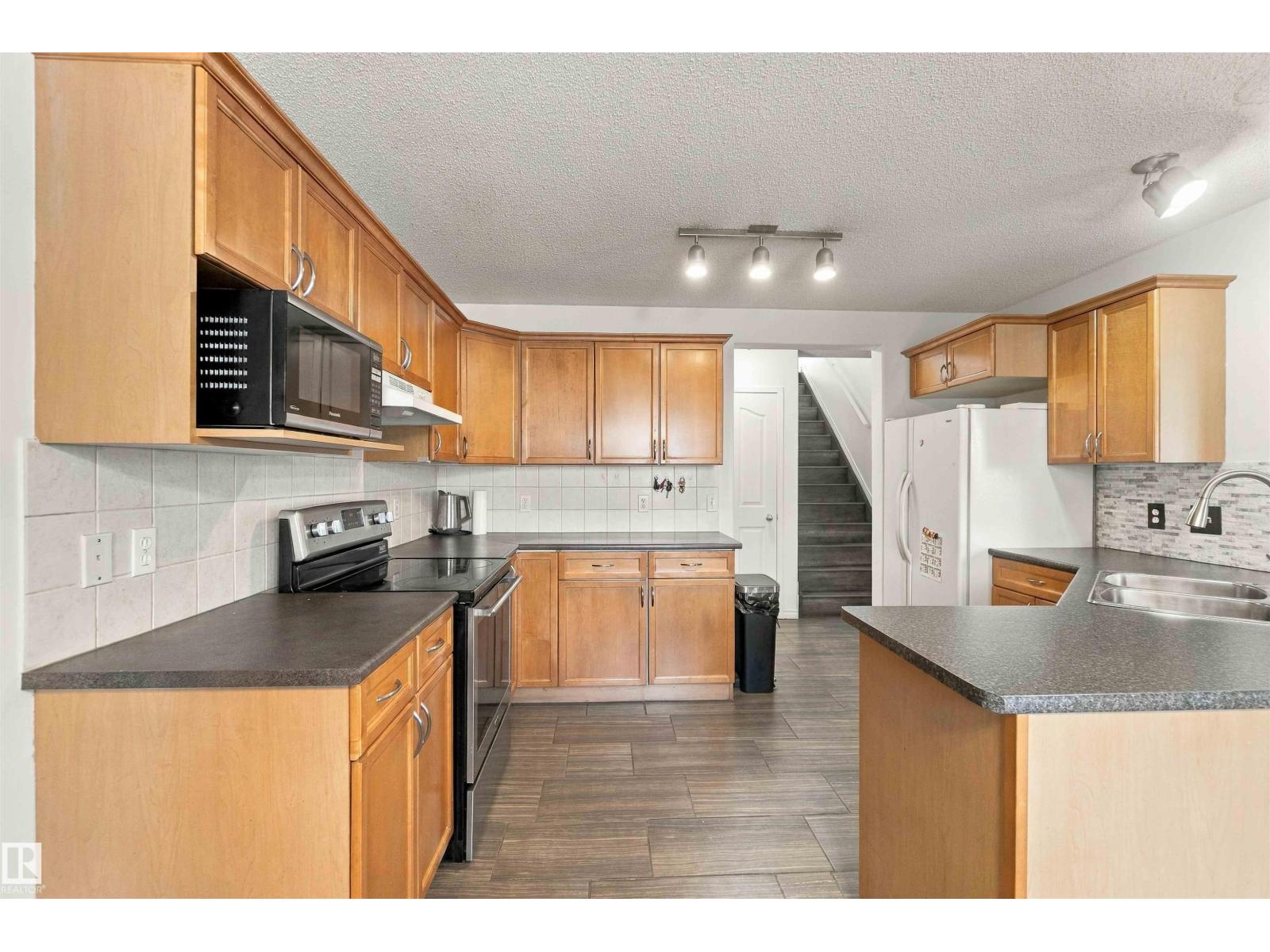 3524 MCLEAN CR SW - 5
