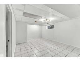 3524 Mclean Cr Sw, Edmonton, AB T6W1M3 Photo 45