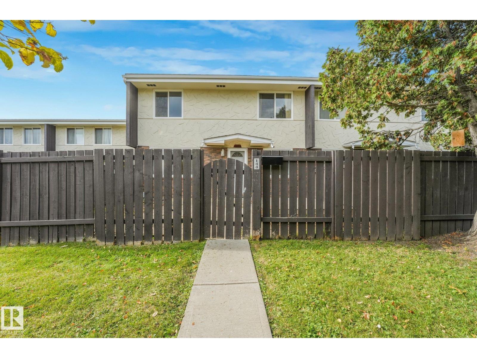 144 ROSELAND VG NW - 37