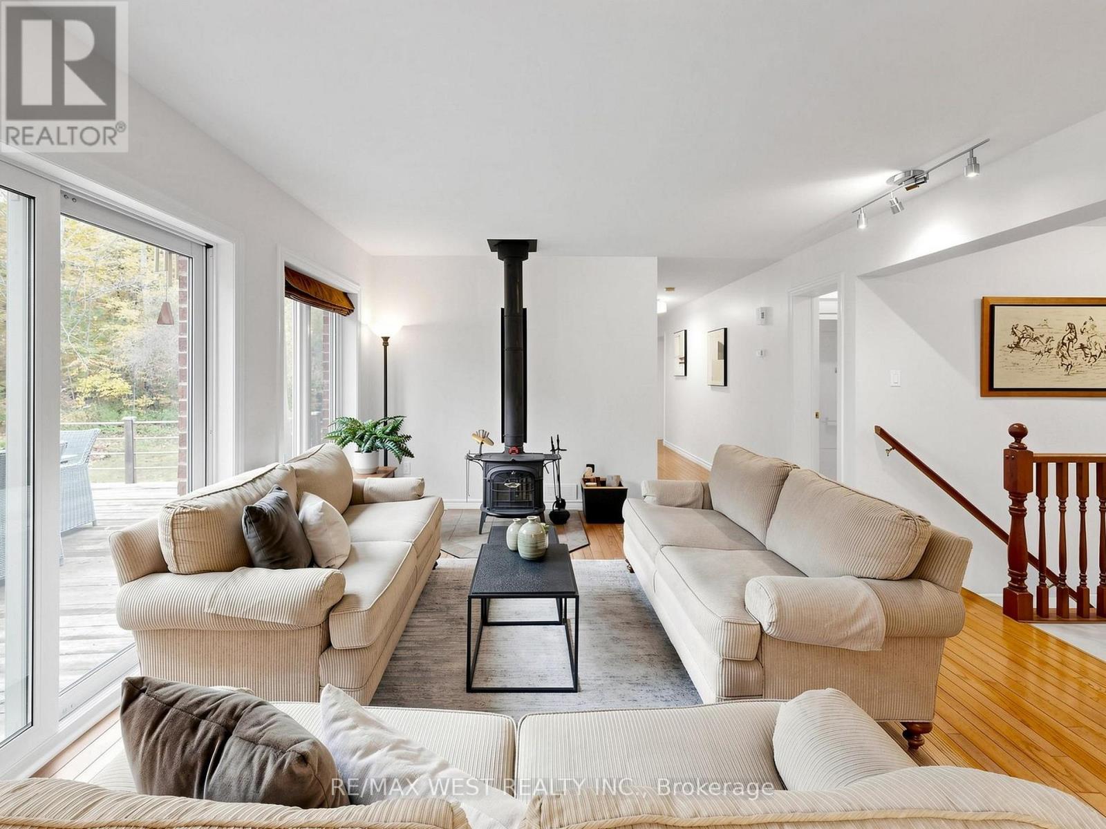 9626 MURPHY ROAD - 18