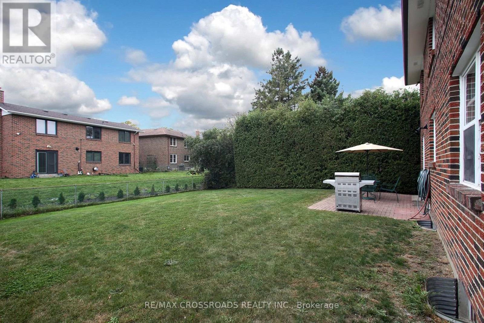57 Kimberdale Crescent, Toronto, ON photo 29