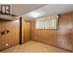 120 Fairview Crescent SE - photo 24