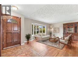 120 Fairview Crescent SE - photo 3
