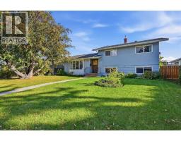 120 Fairview Crescent SE - photo 2