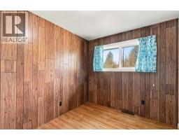 120 Fairview Crescent SE - photo 17
