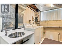 120 Fairview Crescent SE - photo 26
