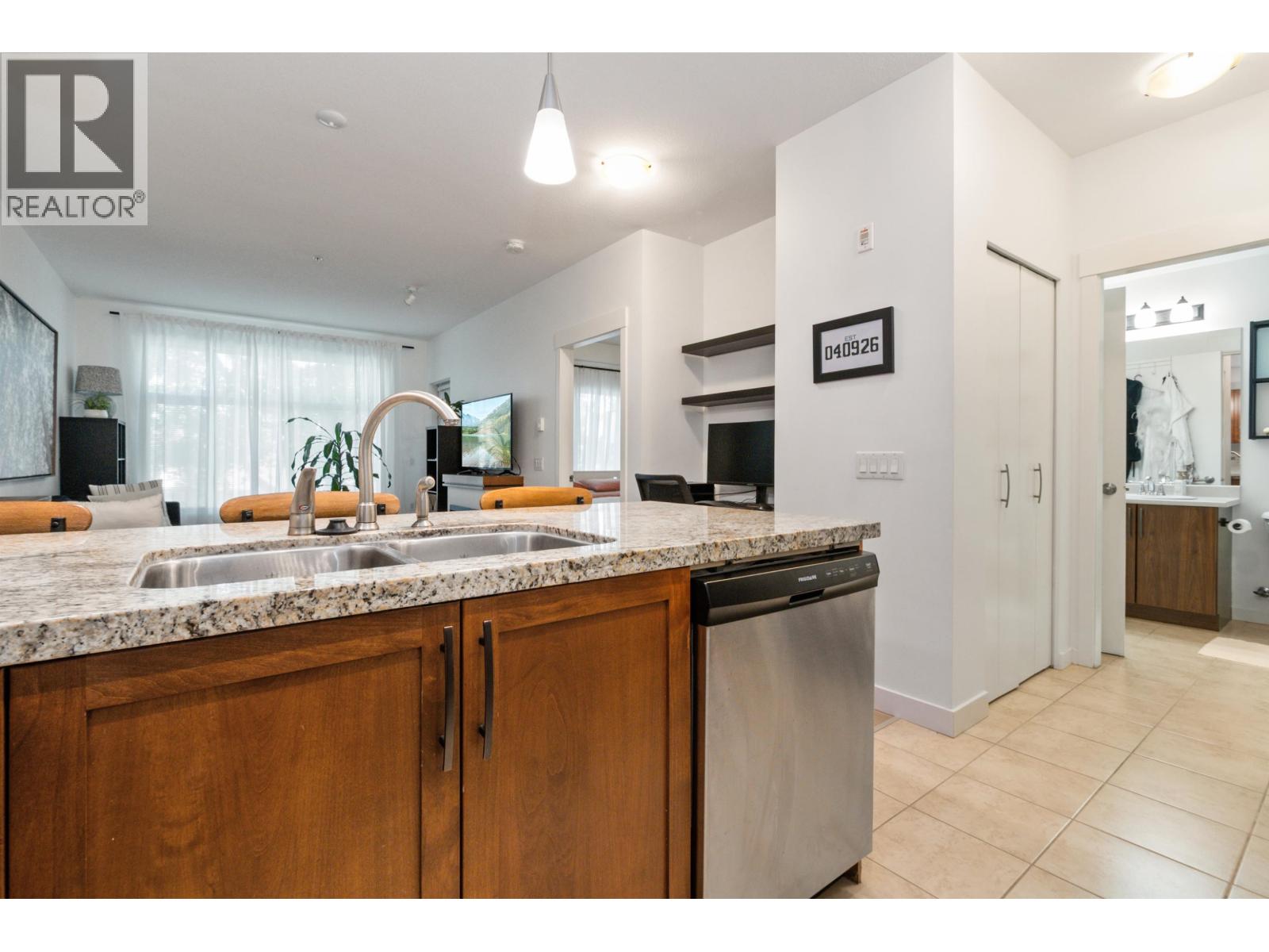 Photo of 204 11950 HARRIS ROAD 19