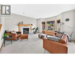 4pc Bathroom - 18 West Pointe Way, Cochrane, AB T4C0B9 Photo 11