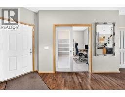 18 West Pointe Way, Cochrane, AB T4C0B9 Photo 23