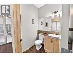 Den - 18 West Pointe Way, Cochrane, AB T4C0B9 Photo 20