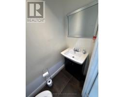 11a - 90 Regina Road, Vaughan, ON L4L8M6 Photo 16