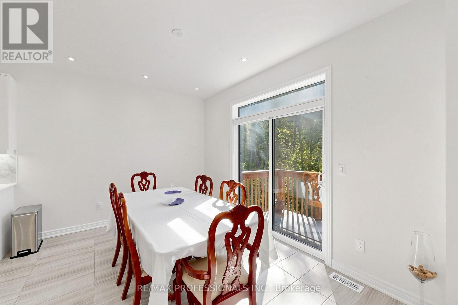 1450 DAVIS LOOP - 7