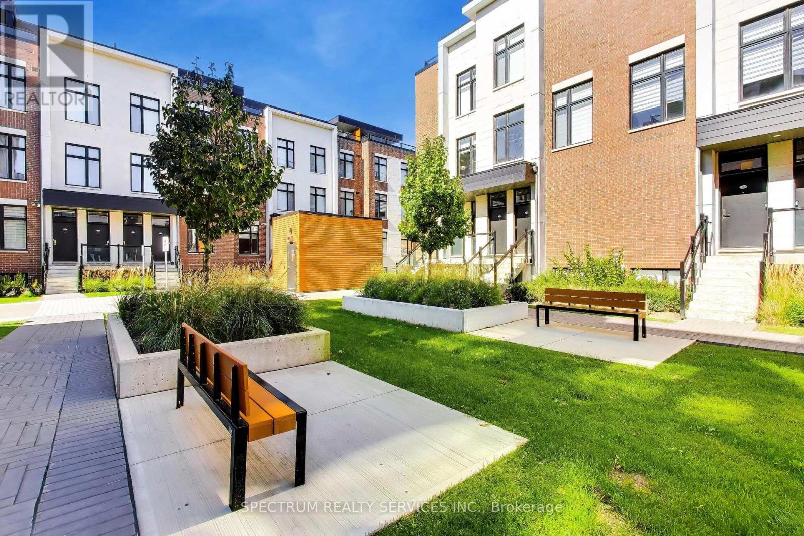 224- 9560 Islington Avenue, Vaughan, ON photo 6
