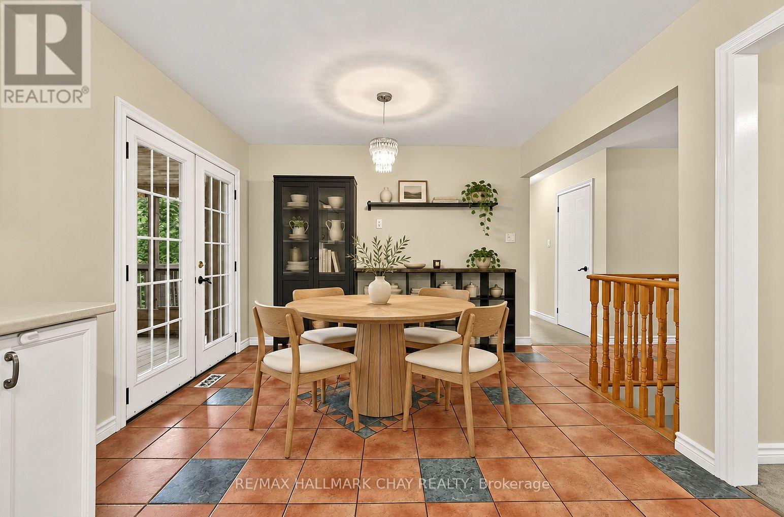 87 McVeigh Drive, Barrie, ON photo 6