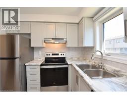 19 Radison Lane, Hamilton, ON L8H0B5 Photo 14