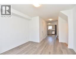 2pc Bathroom - 19 Radison Lane, Hamilton, ON L8H0B5 Photo 6