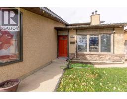 184 Lakhota Crescent W - photo 4
