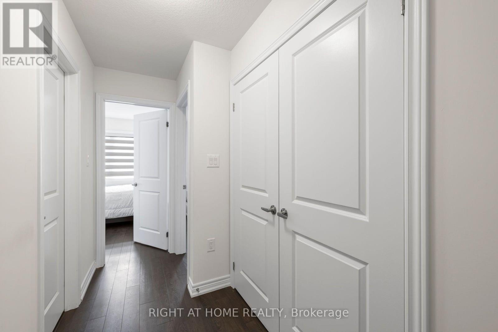 7 Rapids Lane, Hamilton, ON photo 12