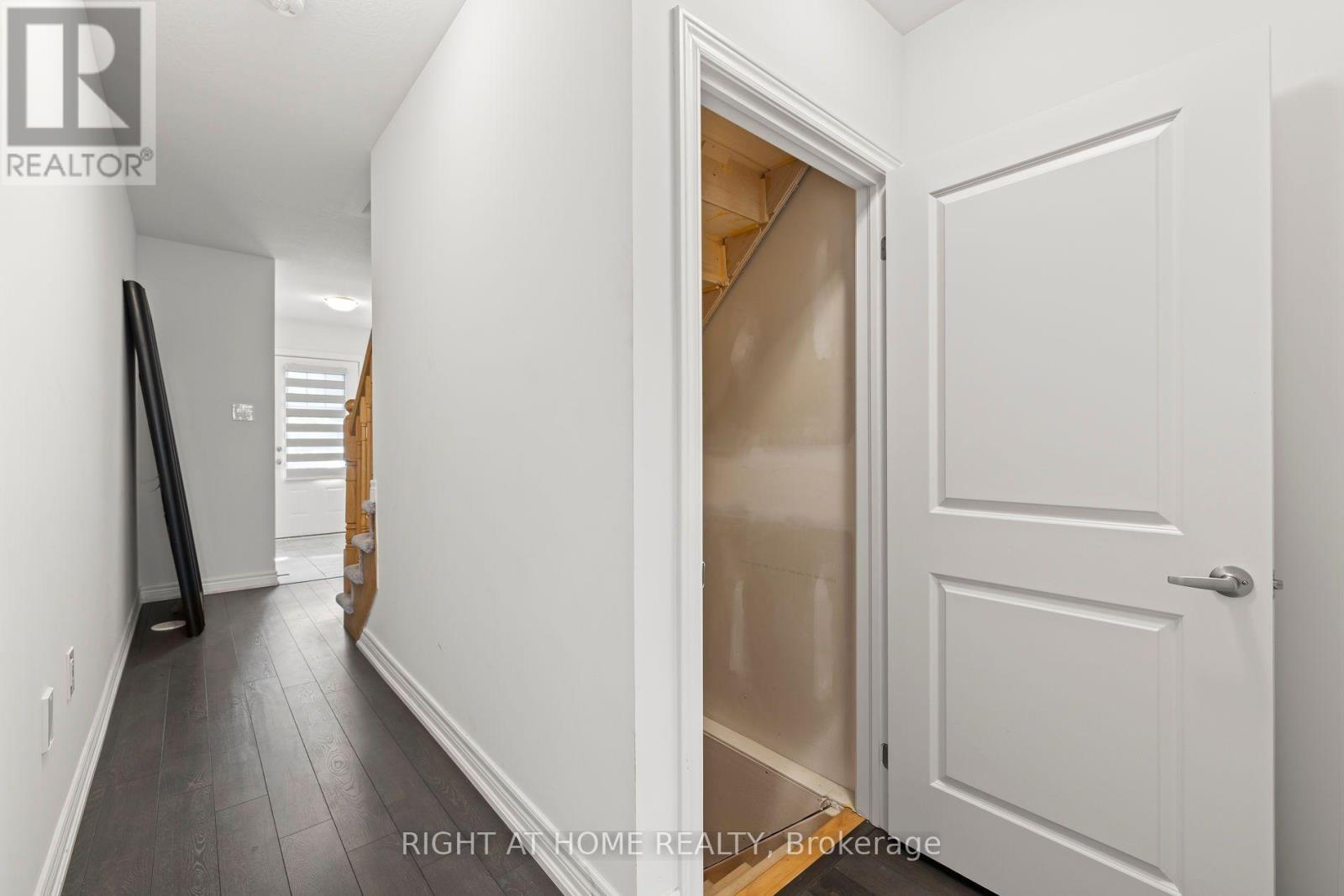 7 RAPIDS LANE - 33