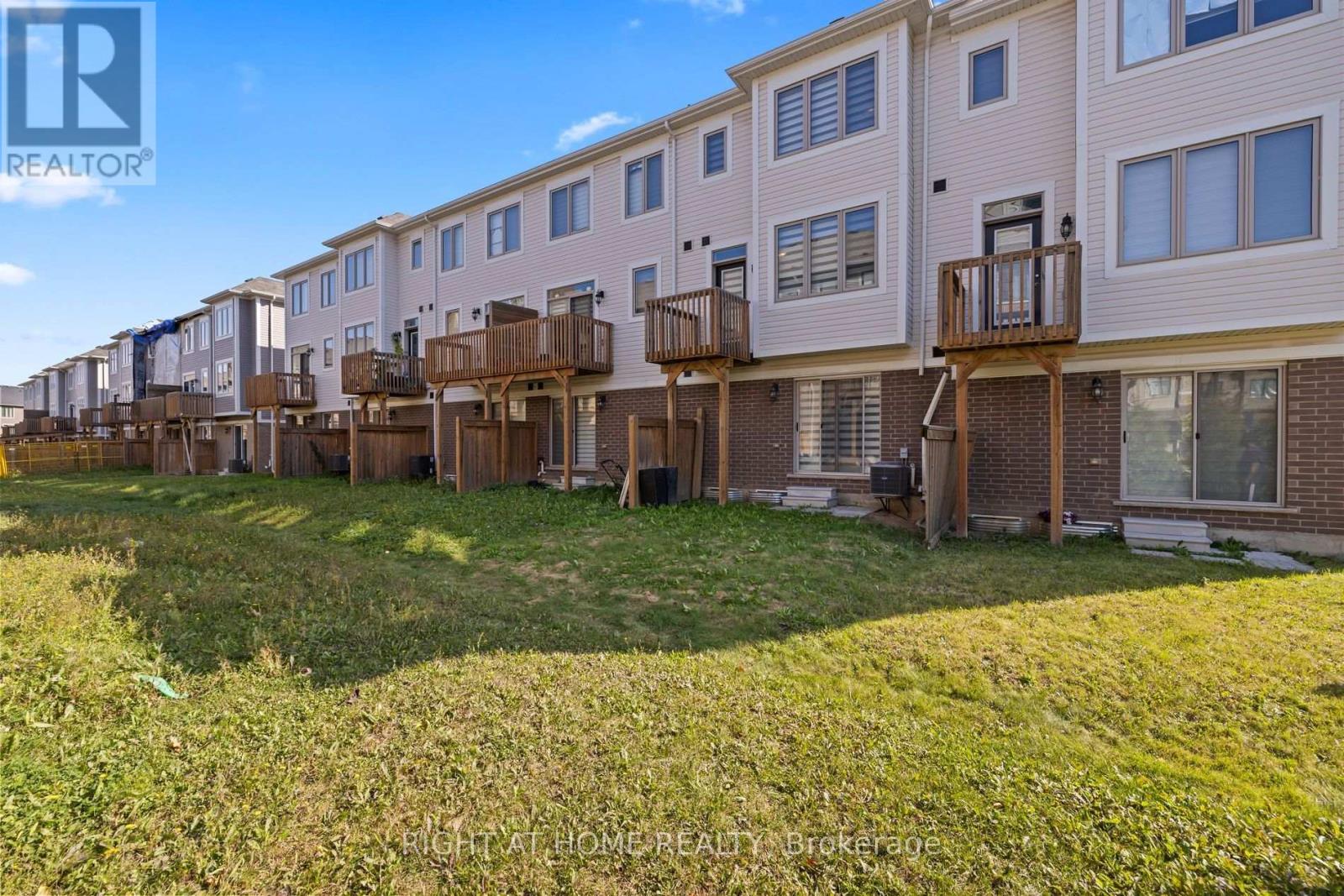 7 Rapids Lane, Hamilton, ON photo 36