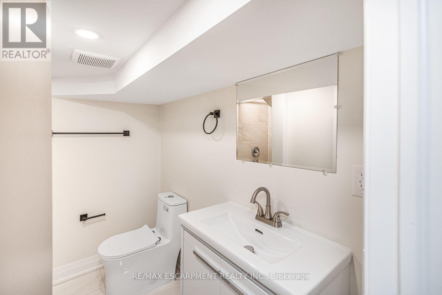 250 ROSSLYN Avenue North, Hamilton, ON photo 30