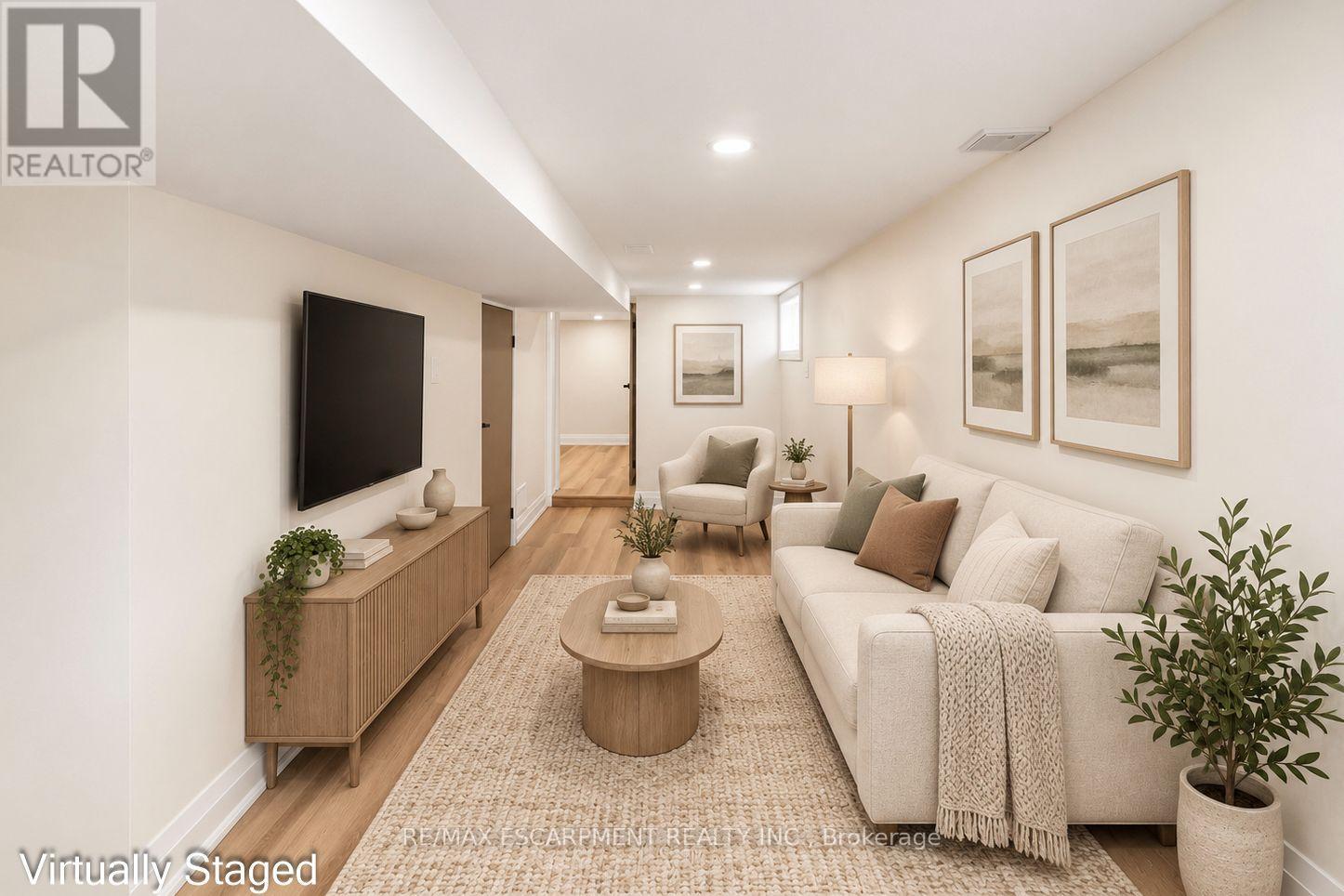 250 ROSSLYN Avenue North, Hamilton, ON photo 37