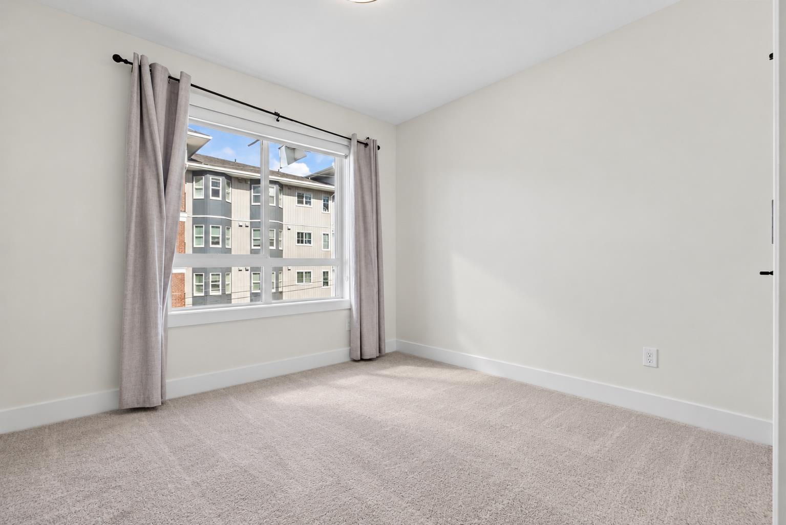 23 19753 55A AVENUE, Langley - Image 1