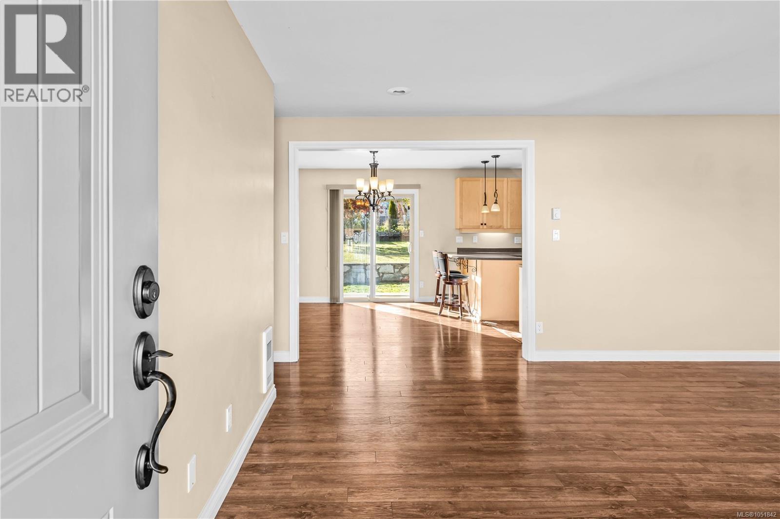 766 Nancy Greene Dr - 18