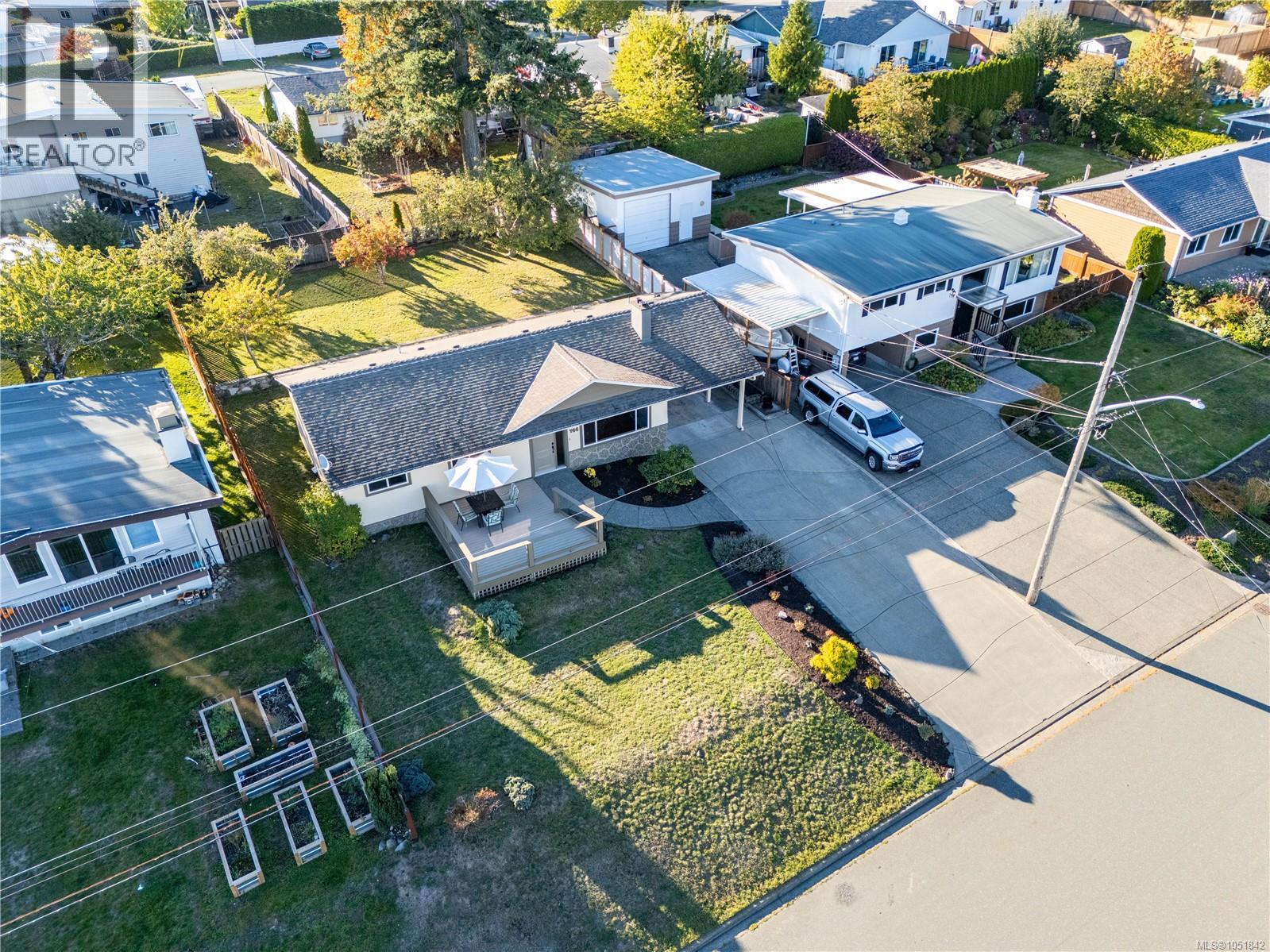 766 Nancy Greene Dr - Image 5
