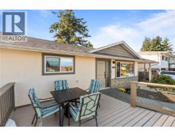766 Nancy Greene Dr, Campbell River, BC V9W2A6 Photo 13