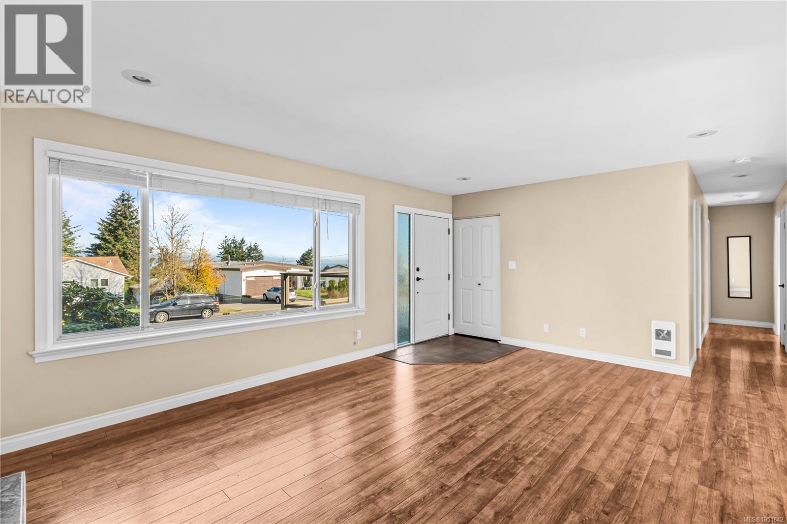 766 Nancy Greene Dr - Image 23
